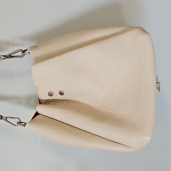 VERA PELLE LEATHER BUCKET BAG - Picture 5 of 16